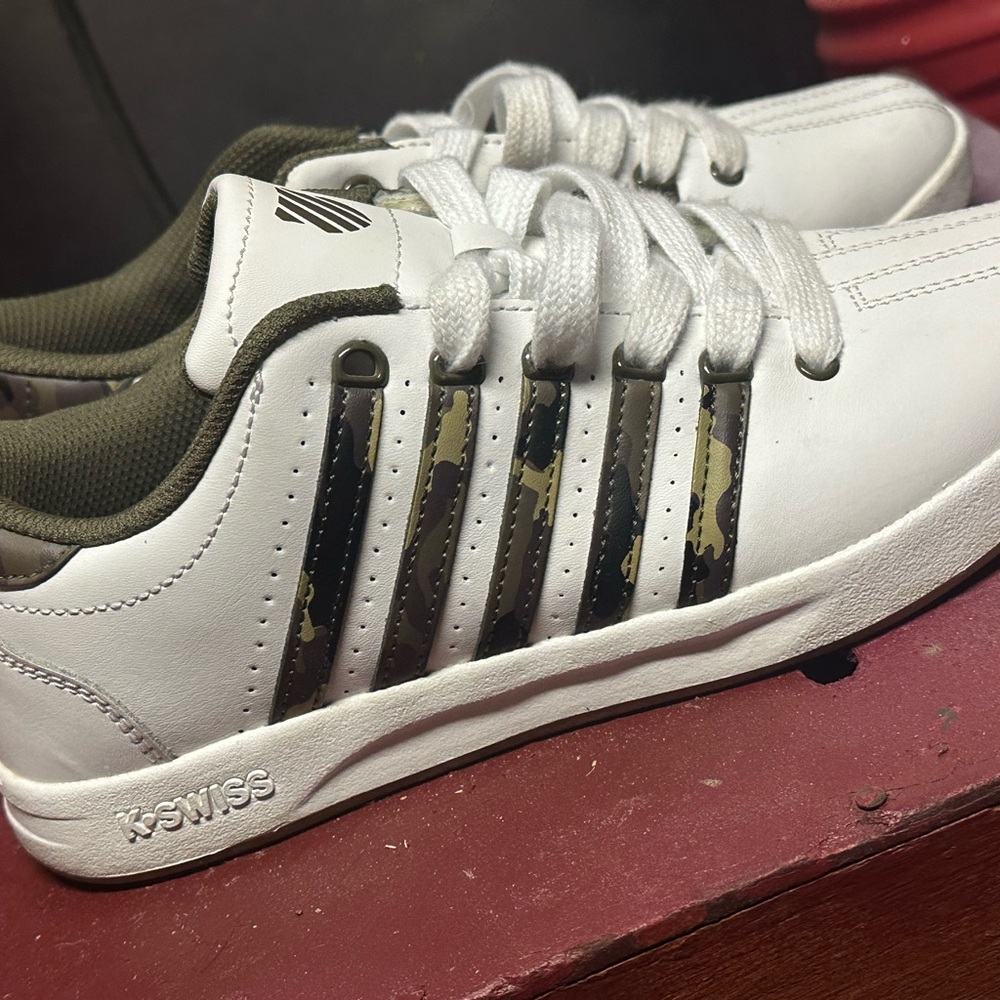 K-Swiss White and Green Kids Sneakers